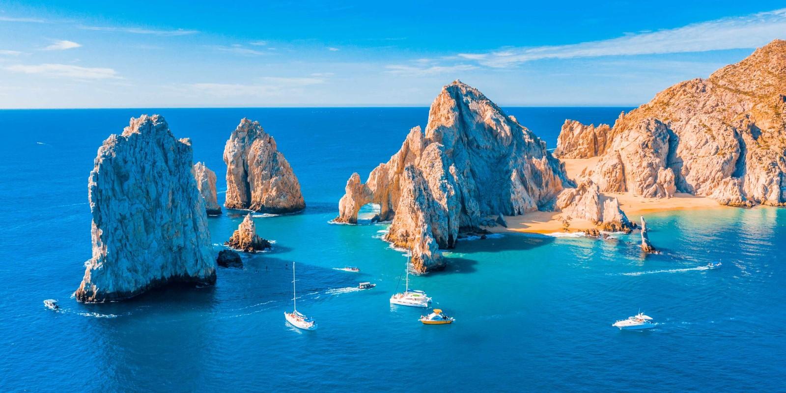 ¿Cómo Comparan los Precios de las Propiedades en Los Cabos con Otros Destinos Turísticos en México?
